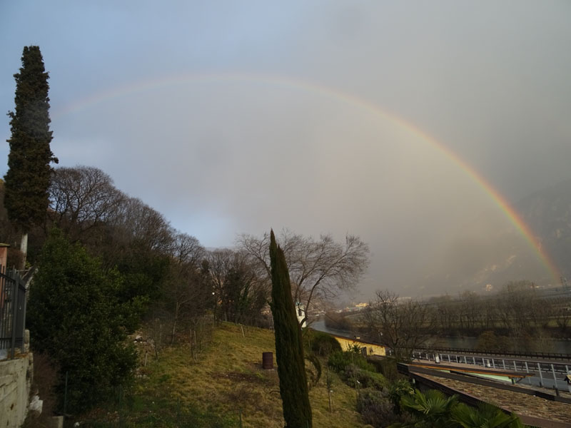 arcobaleno : prima singolo, poi doppio.....